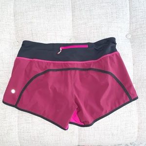 LULULEMON 4” Speed Up Short - Size 8